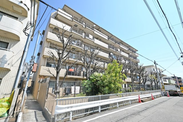 朝日プラザ立花の外観|JR「立花」駅徒歩9分×2024年11月室内リフォーム済で綺麗なお部屋に生まれ変わりました！即日ご案内可能です。皆様からのご連絡を心よりお待ちしております。