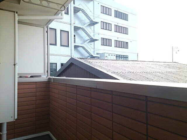 ベルフルールＮ・Ｋのバルコニー