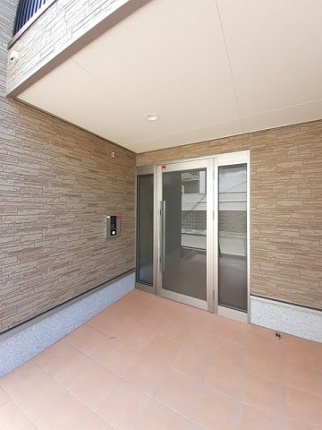 プレゼンス弥刀Ｂのエントランス