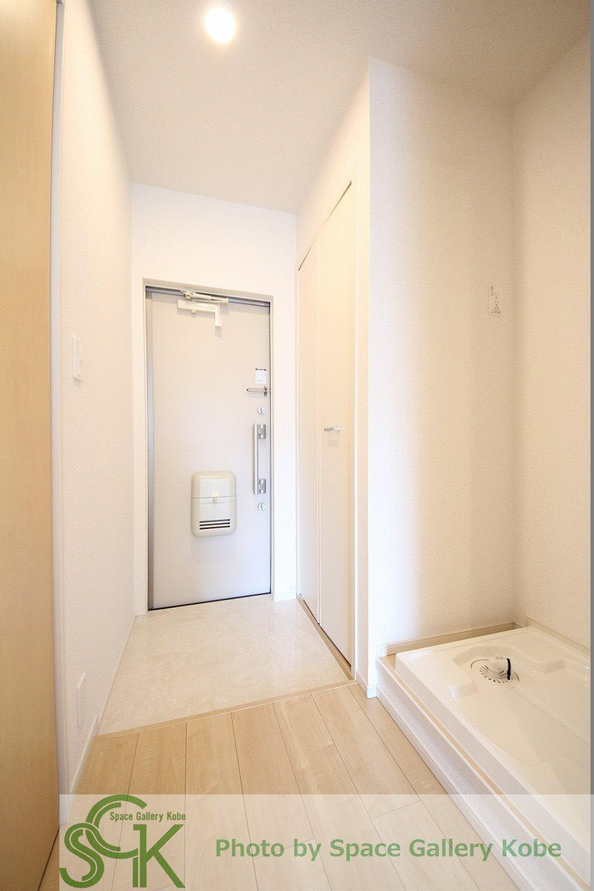 ムックームンク　アカシ　1の玄関|※お部屋により仕様が異なる場合があります※