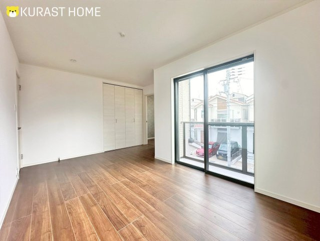 京都市伏見区久我御旅町　新築戸建の洋室