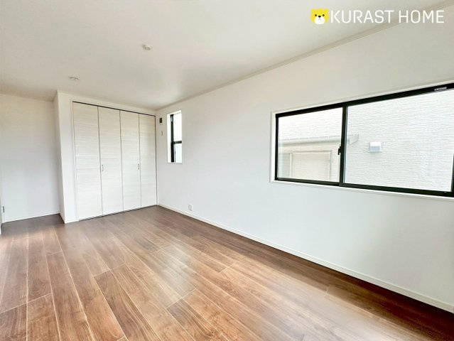 京都市伏見区久我御旅町　新築戸建の洋室