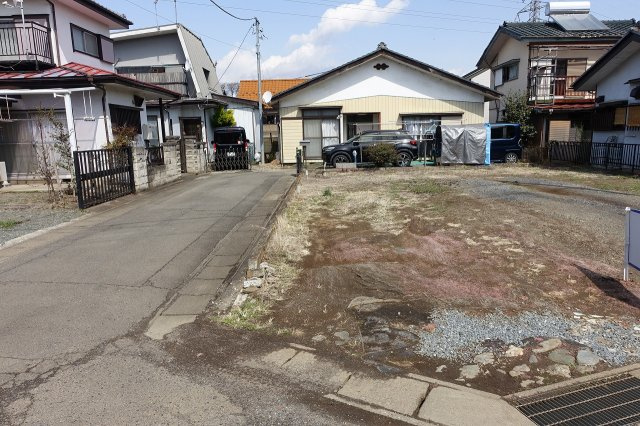 高崎市剣崎町　土地の外観|西側隣地境界を南から北方向