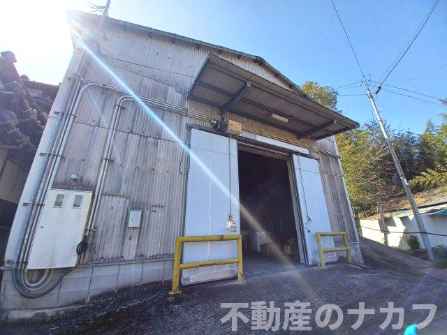 宇土市住吉町の倉庫の外観