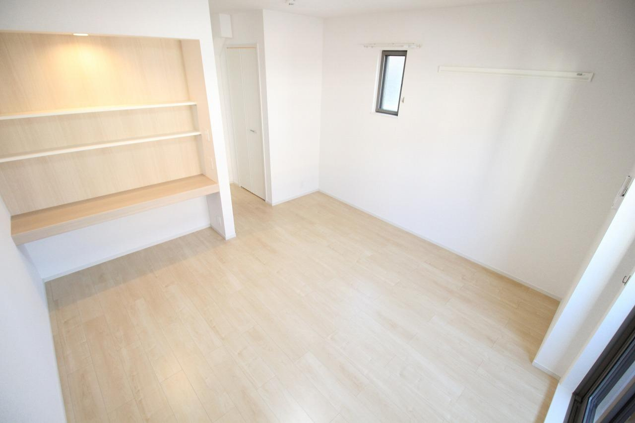 アライブC　Ⅱの居間・リビング|※お部屋により仕様が異なる場合があります※