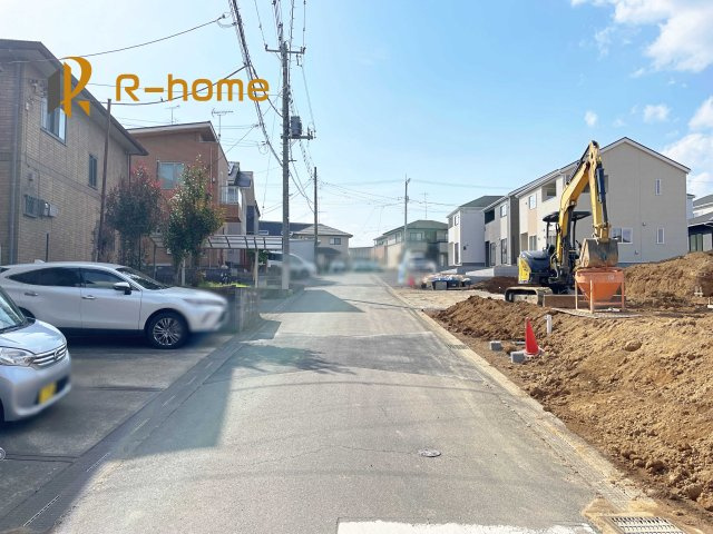 かすみがうら市下稲吉第14-II期　新築戸建て　4号棟の前面道路含む現地写真|『今から見たい！』大歓迎です♪
お気軽にＲ－ｈomeまでお問い合わせください。