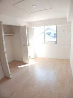 【寝室】 | マーベラス・ハート