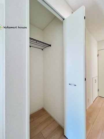 上尾市上尾下　第1　新築戸建　クレイドルガーデン04の収納