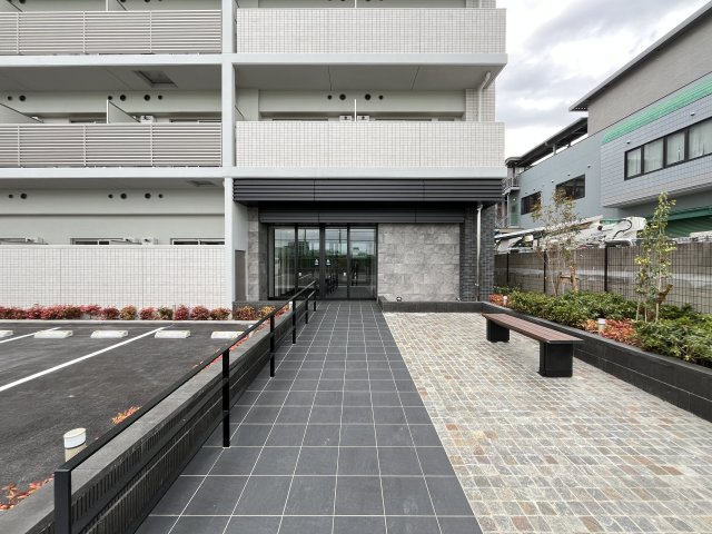【エントランス】MAXIVCROS江坂