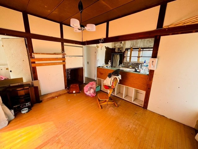 那須塩原市原町　中古物件の居間・リビング|居間です