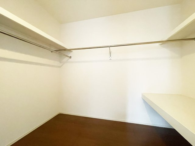 アヴァン　ドゥース　Ｂ棟の収納