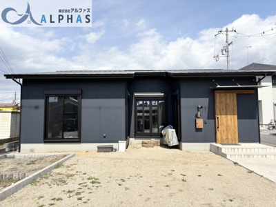 【外観】 | 加古川市尾上町池田　築浅平屋一戸建て | 陽当り通風良好の築浅平屋一戸建て♪