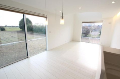 【居間・リビング】 | 前橋市上長磯町貸戸建