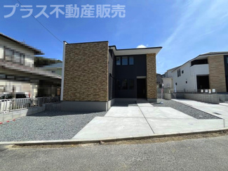 【外観】 | 現地写真。同じ物件を見るなら、プラス不動産販売にお任せ下さい。