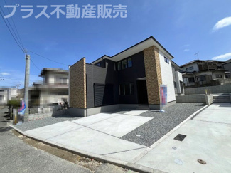 【外観】 | 現地写真。プラス不動産販売なら、現場の全ての棟をまとめてご見学頂けます。