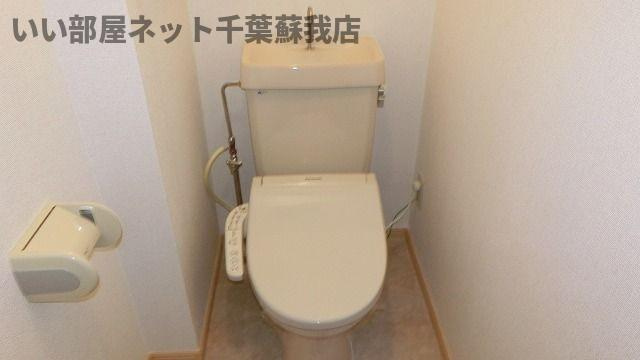リバーストーンⅡのトイレ|落ち着いた色調のトイレです