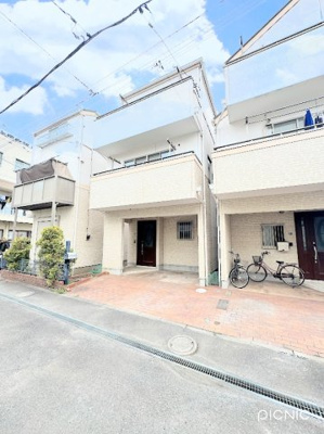 【前面道路含む現地写真】 | ◇◆日吉3丁目　中古一戸建て◆◇ | ◆前面道路も幅員があり車の運転も安心！前面道路は閑静な住宅地。車通りの少ない道路です。お子様にも安心です。