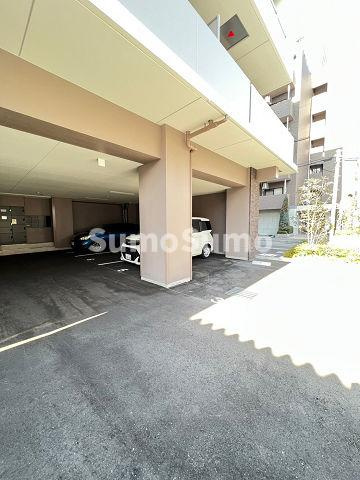 ＶＩＶＡＣＥ　Ｎａｇａｓｕｈｏｎｄｏｒｉの駐車場|駐車スペースもあります