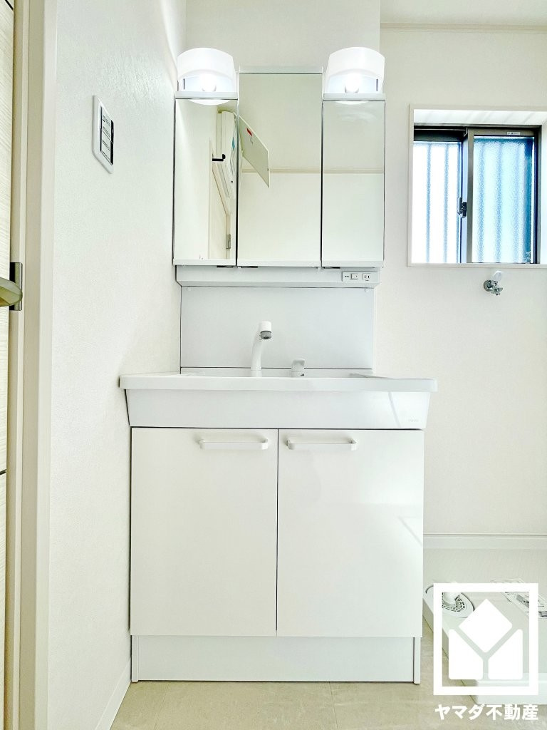 伏見区久我御旅町　31期　17号地の独立洗面台