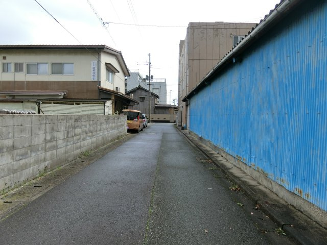 灘町3丁目ガレージの周辺