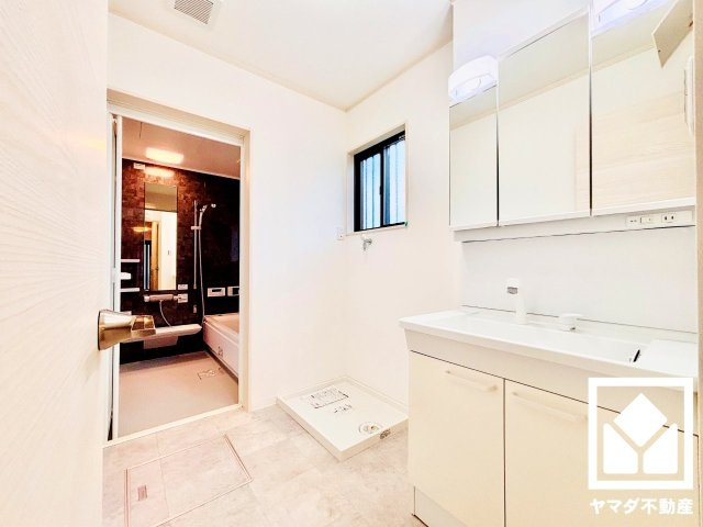 伏見区久我御旅町　31期　18号地の独立洗面台