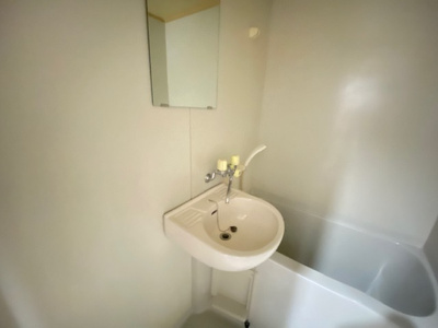 【洗面所】 | リバリティーHIMURO2号館