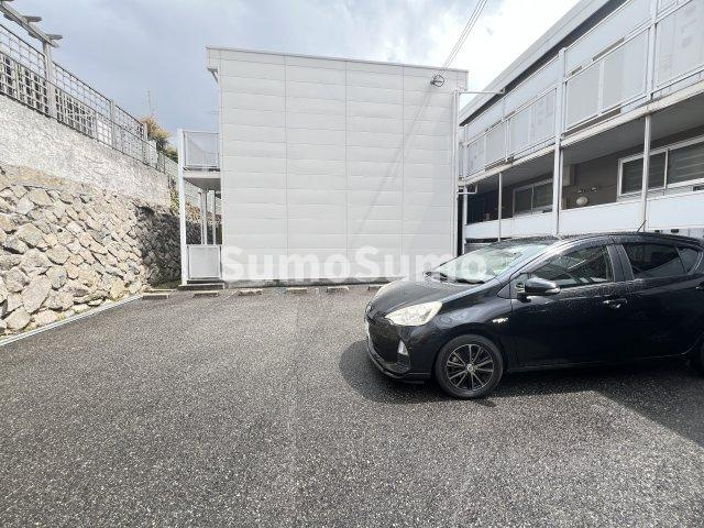 レオパレス岡本の駐車場|駐車場です