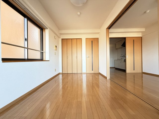 ヴィラ鯉ノ丸 Ⅰの洋室