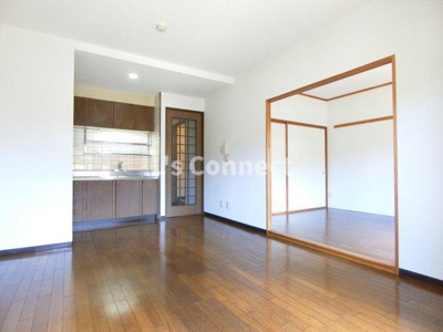 【居間・リビング】 | グランドール泉中央Ⅱ | １０．２帖のＬＤＫ。