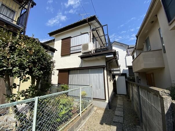 南大泉貸家の外観