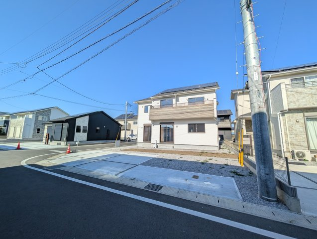 【外観】 | ブルーミングガーデン前橋市上新田町ー⑤ | 全棟カースペース並列2台可能です！