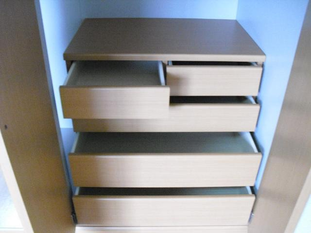 ファームハウス・ヒーローのその他|タンス付き