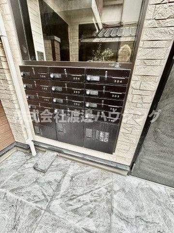 センチュリー江坂のその他共用部分|宅配BOX付き