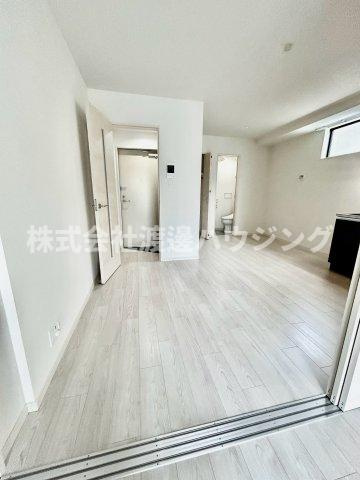 センチュリー江坂の居間・リビング