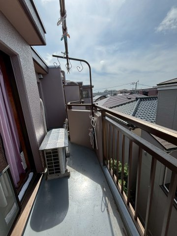 セザール第二東川口のバルコニー