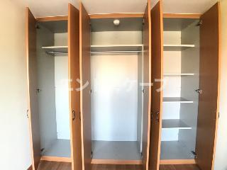 アプリコットの収納|クローゼット
高崎、前橋のお部屋探しはエンドスケープまで！お客様の理想お聞かせ下さい♪