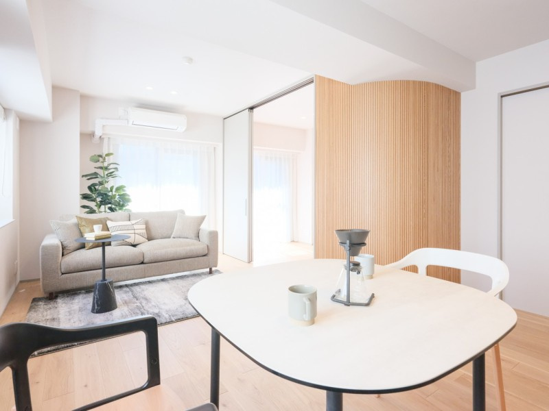 東京八重洲アムフラットの独立洗面台