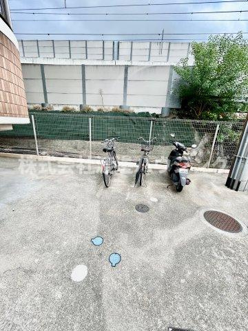 ヒルズ南吹田のその他共用部分|バイク置けます（月額3,000円）
