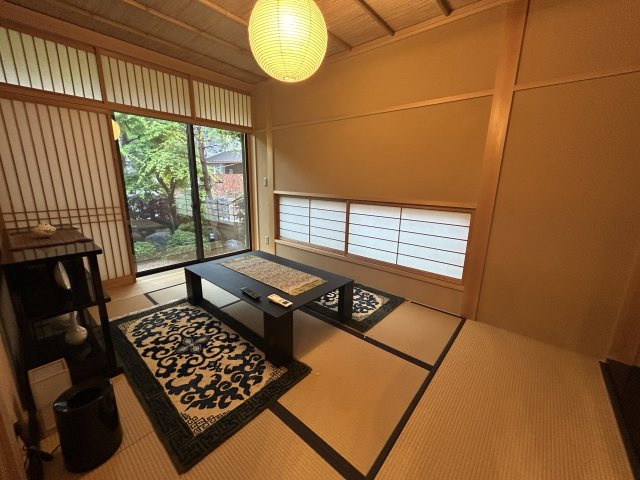 帝塚山1丁目　戸建の和室