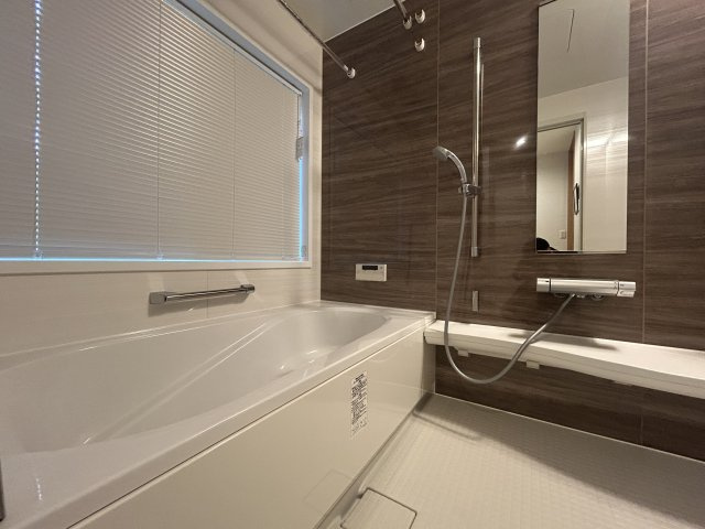 帝塚山1丁目　戸建の浴室