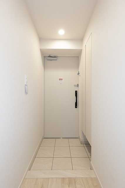 ＲＪＲプレシア東十条ガーデンの玄関|※写真は同タイプ住戸です。