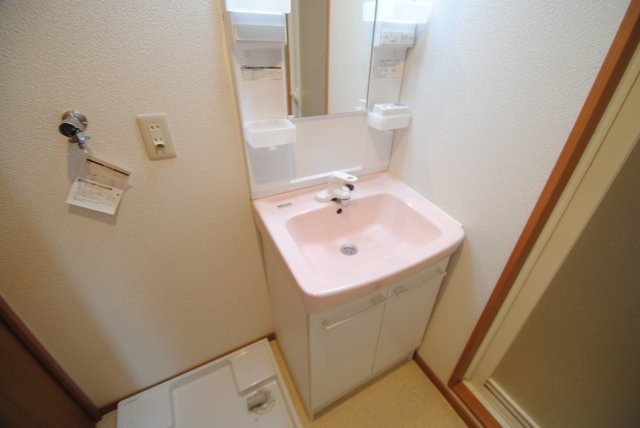 久留米市御井旗崎３丁目の賃貸マンションの独立洗面台