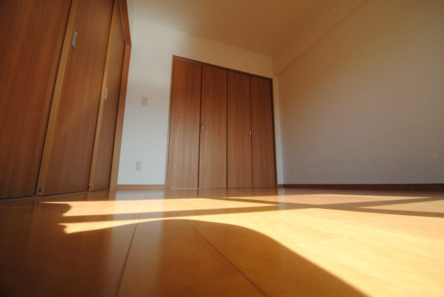 久留米市御井旗崎３丁目の賃貸マンションの寝室