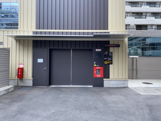 プレミスト梅田NORTHの駐車場