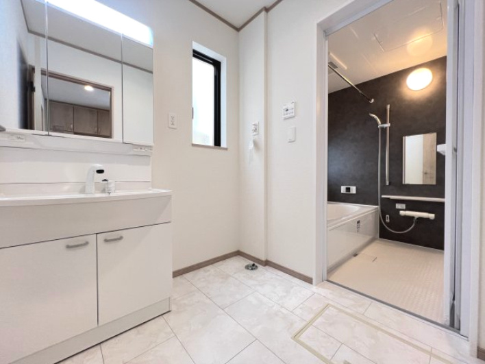 【独立洗面台】の画像