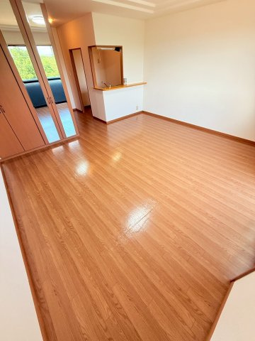 ファームハウス・ヒーローの居間・リビング|リビング