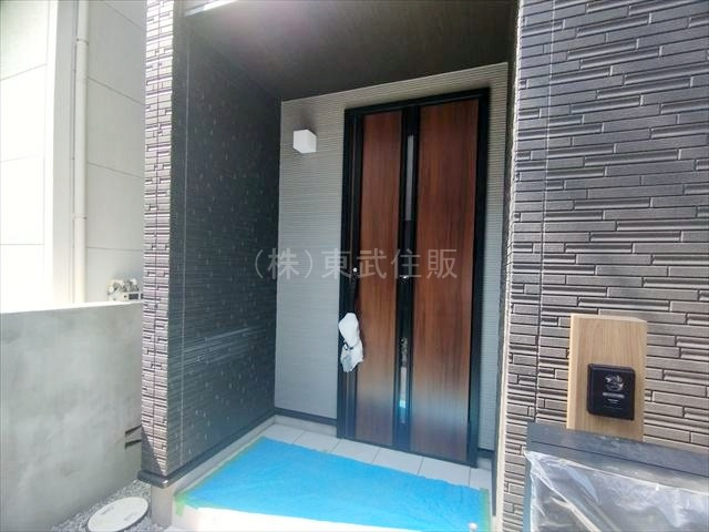 【玄関】 | 狭山市富士見9期 | 落ち着いた雰囲気の玄関です