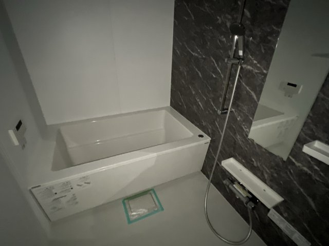 セイクレストＢの浴室