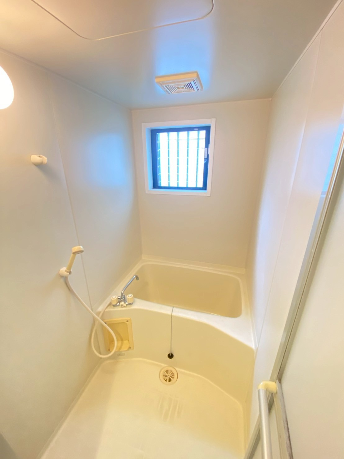 ハイツ茨木の浴室