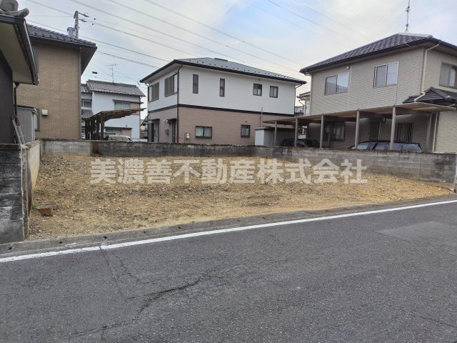 ６５１２１　瑞穂市本田土地の外観
